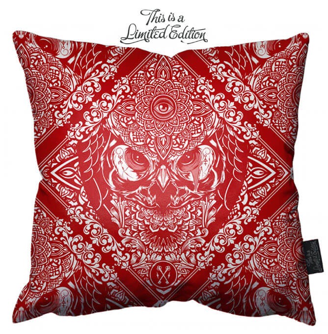 Hydro 74 - Red Owl Pillow (plus dispo)